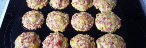 маффины с сыром и ветчиной из дрожжевого теста