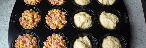 маффины с сыром и ветчиной из дрожжевого теста