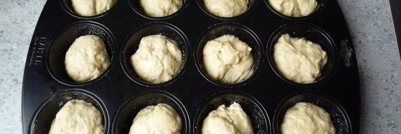 маффины с сыром и ветчиной из дрожжевого теста