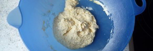 маффины с сыром и ветчиной из дрожжевого теста