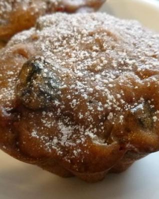 Маффины со свеклой, черносливом и какао