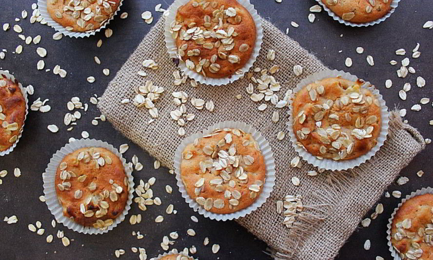 Рецепт овсяных маффинов с яблоками