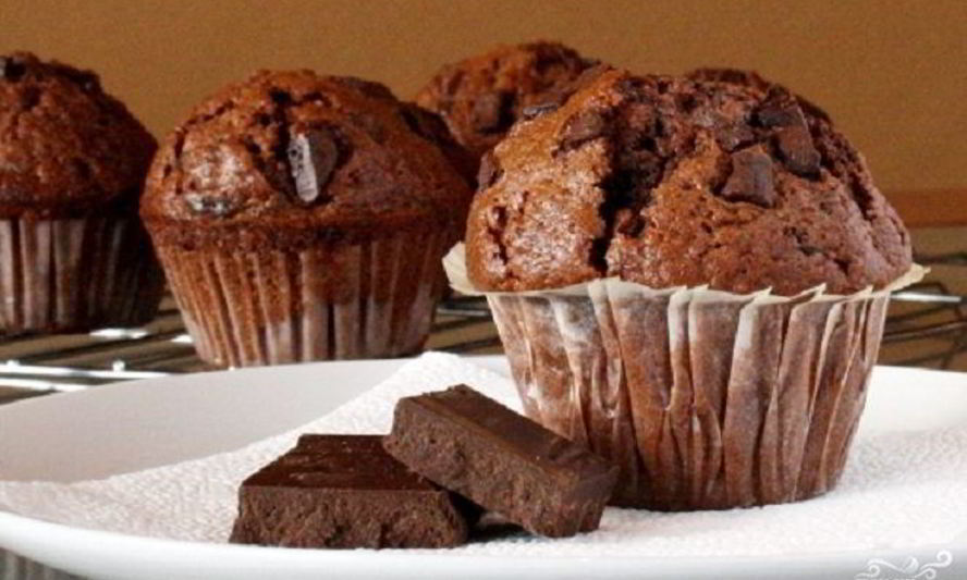 Рецепт шоколадных маффинов с шоколадной крошкой