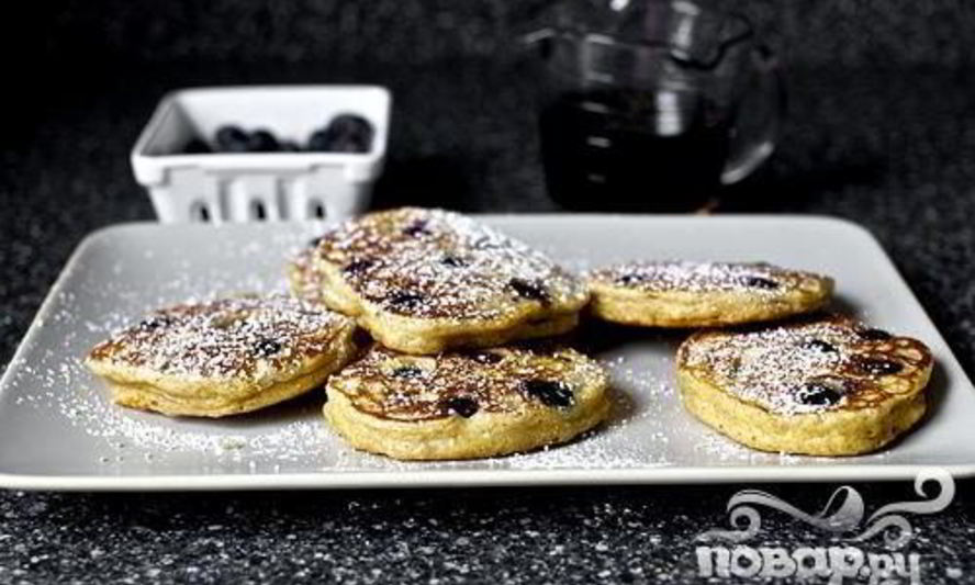 Рецепт черничных оладий с йогуртом