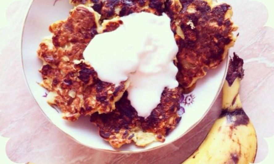 Рецепт диетических овсяных оладий