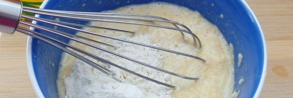 фруктовые оладьи из банана и яблока