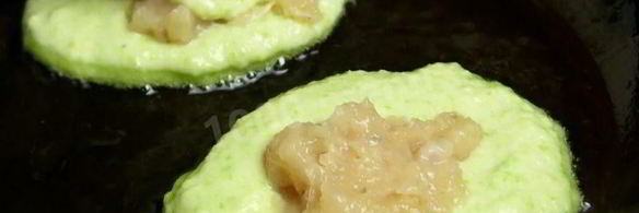 кабачковые оладьи с фаршем внутри