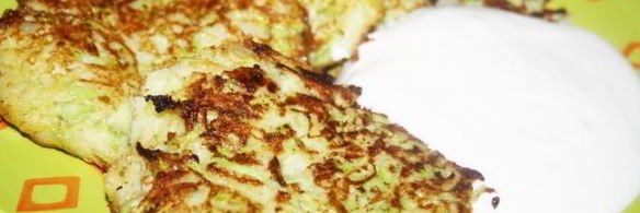 кабачковые оладьи с кукурузной мукой