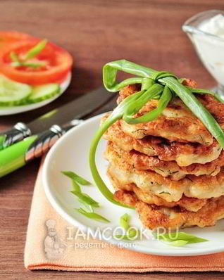 Куриные оладьи с луком