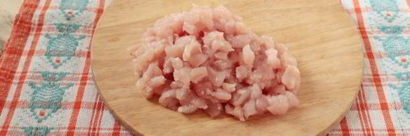 куриные оладьи с луком