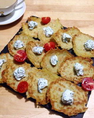 Латкес — картофельные оладьи