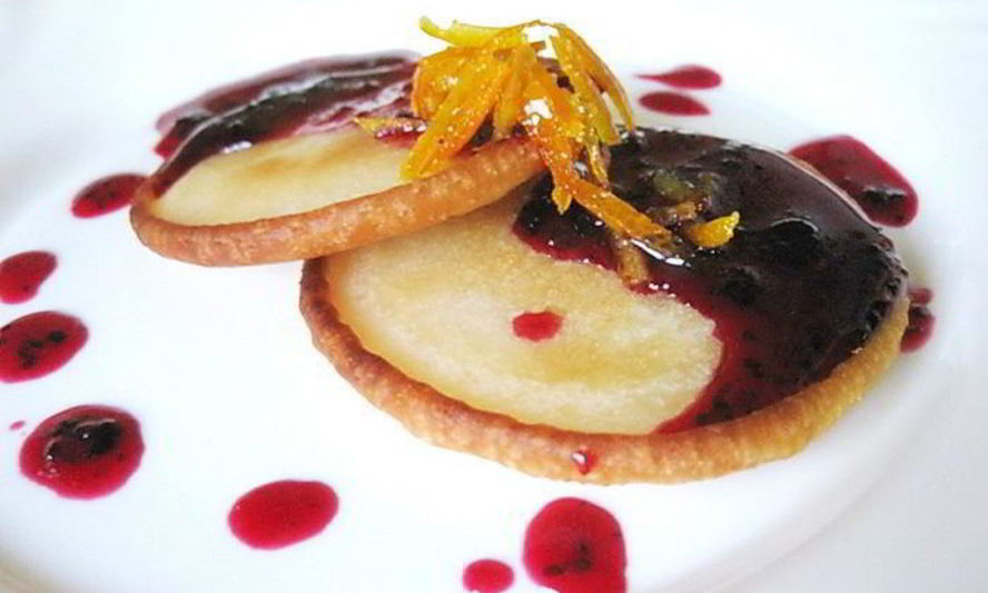 Рецепт лимонных оладий со смородиновым соусом