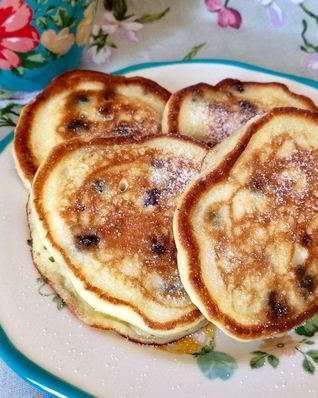 Оладушки с черникой