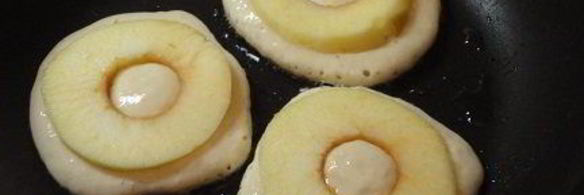 оладушки с яблочками