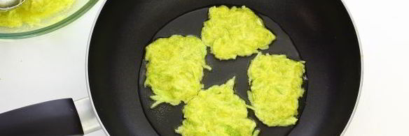 оладьи из кабачков с манкой