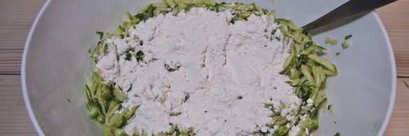 оладьи из кабачков с зеленью