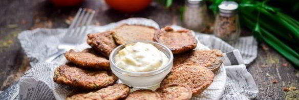 оладьи из куриной печени с овощами