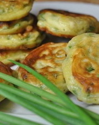 Оладьи из зеленого лука