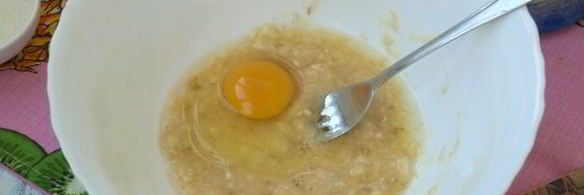 оладьи с бананом на кефире