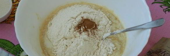 оладьи с бананом на кефире