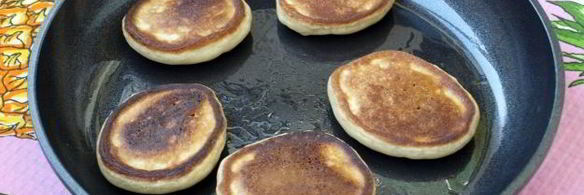 оладьи с бананом на кефире