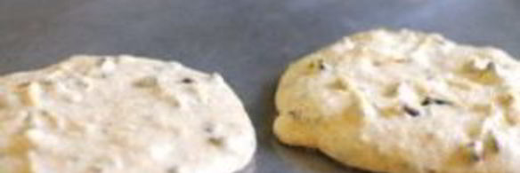 оладьи с базиликом и шоколадом