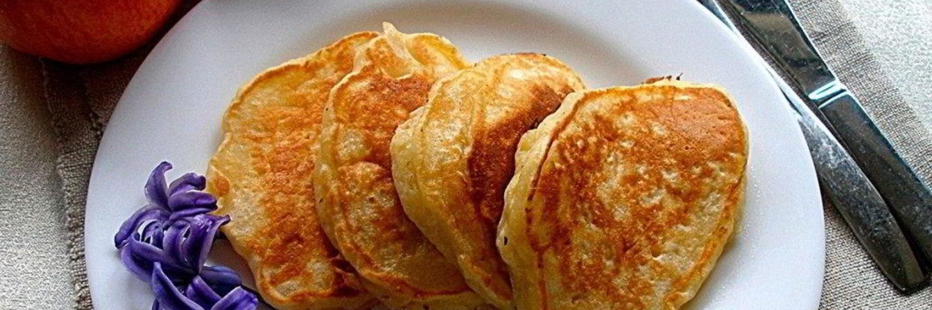 Оладьи с яблоками