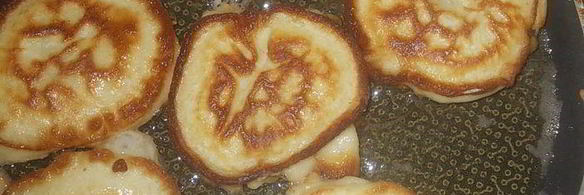 оладьи с зеленым горошком и шампиньонами