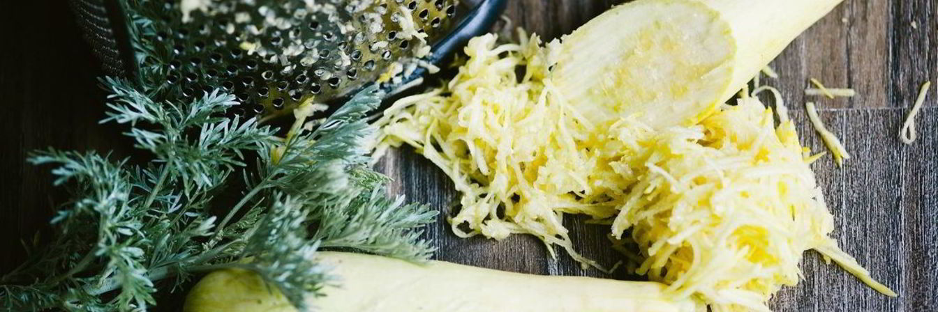 Простые оладьи из кабачков