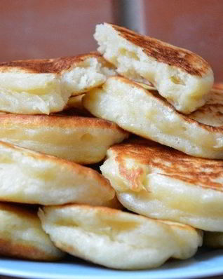 Пышные оладушки на кефире