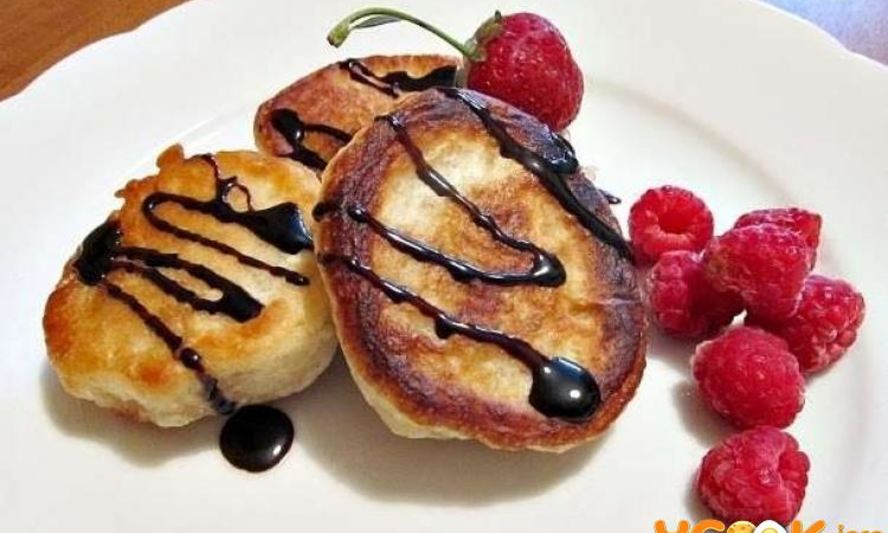 Рецепт пышных оладий на сухих дрожжах