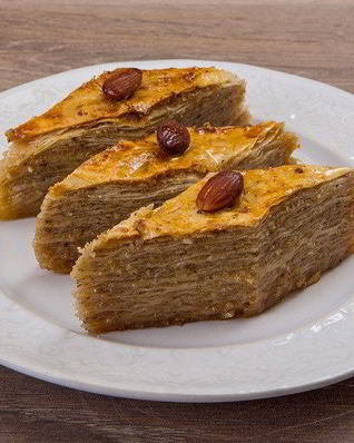 Пахлава из теста фило с миндалем