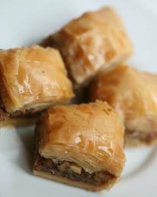 Пахлава с орехами