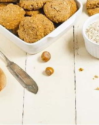 Хрустящие печенья из овсяных хлопьев и фундука