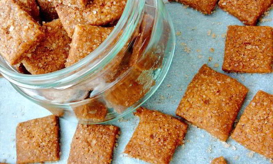 Рецепт мини-крекеров с корицей