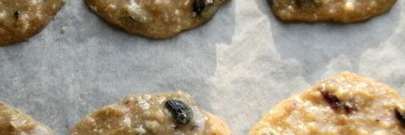 овсяное печенье с изюмом и белым шоколадом