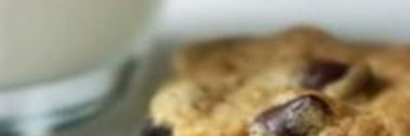 Печенье с горьким шоколадом