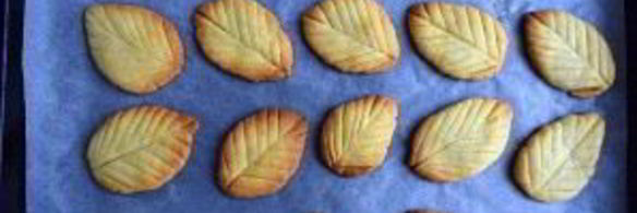 печенье весенние листья