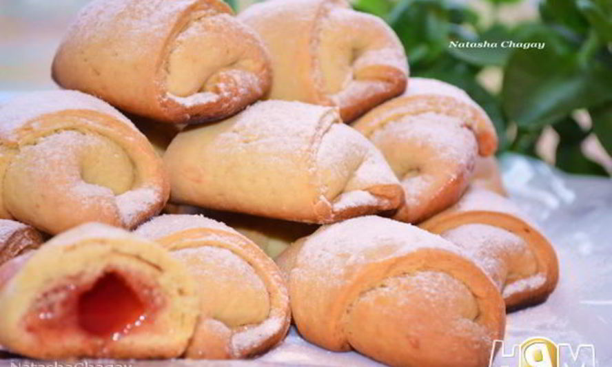 Рецепт песочных рогаликов с мармеладом