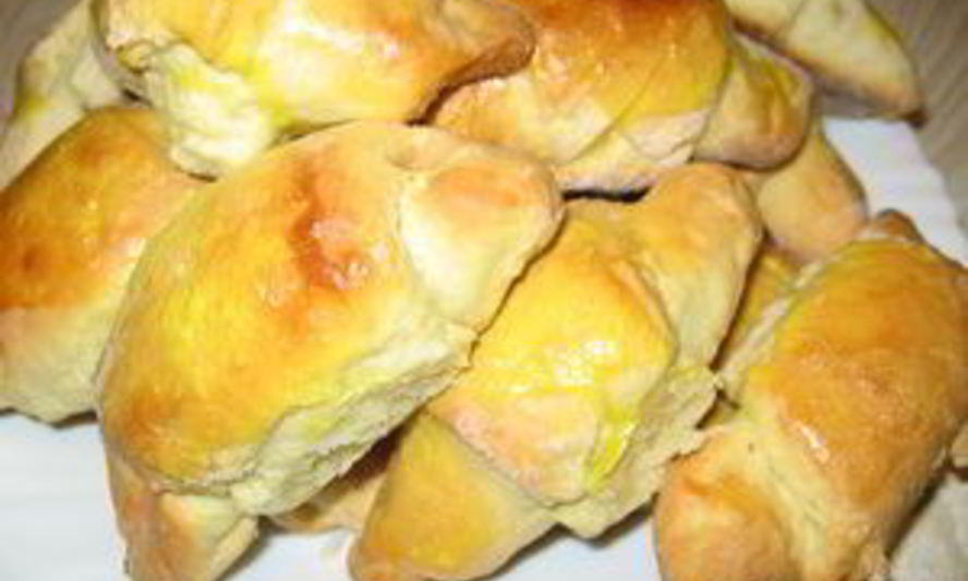 Рецепт сдобных рогаликов с мармеладом