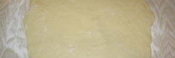 сдобные рогалики с мармеладом