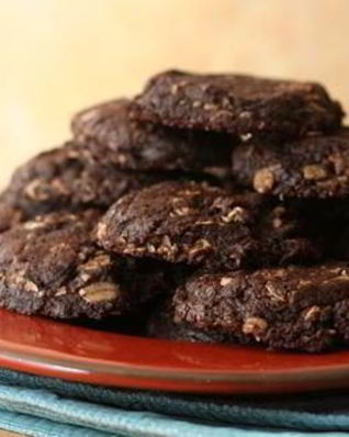 Шоколадное печенье с овсяными хлопьями