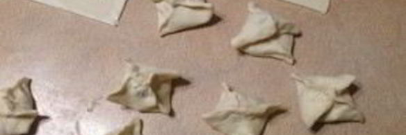 слоеные печенья с шоколадом и орехами