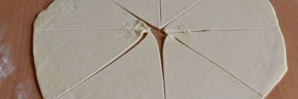 слоеные рогалики