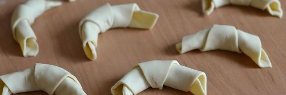 слоеные рогалики