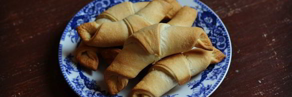 слоеные рогалики