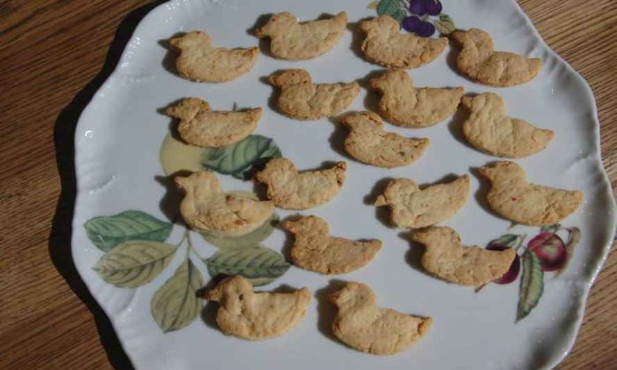 Рецепт сырного печенья с перцем