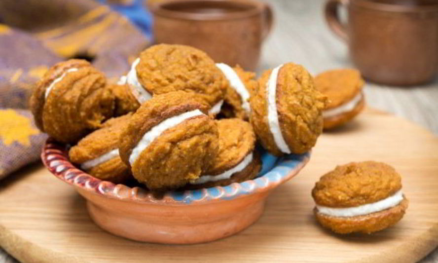 Рецепт тыквенного печенья с начинкой из творожного сыра