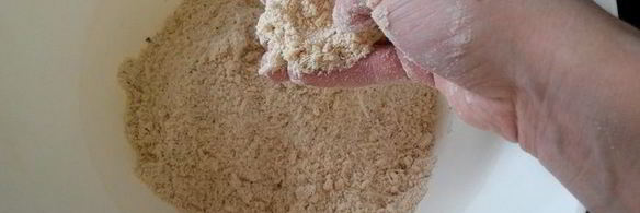 закусочное печенье бискотти с сыром и пряностями