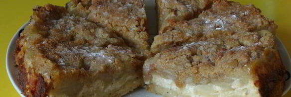 грушевый пирог с хрустящей посыпкой